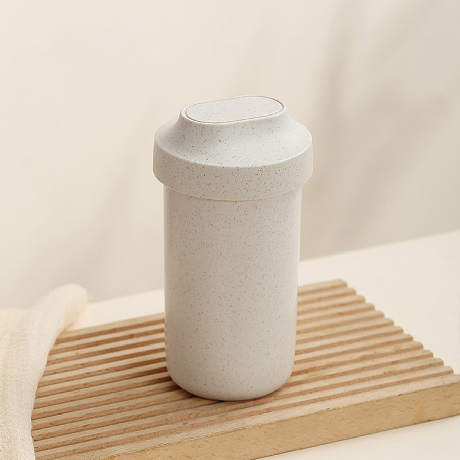 水杯